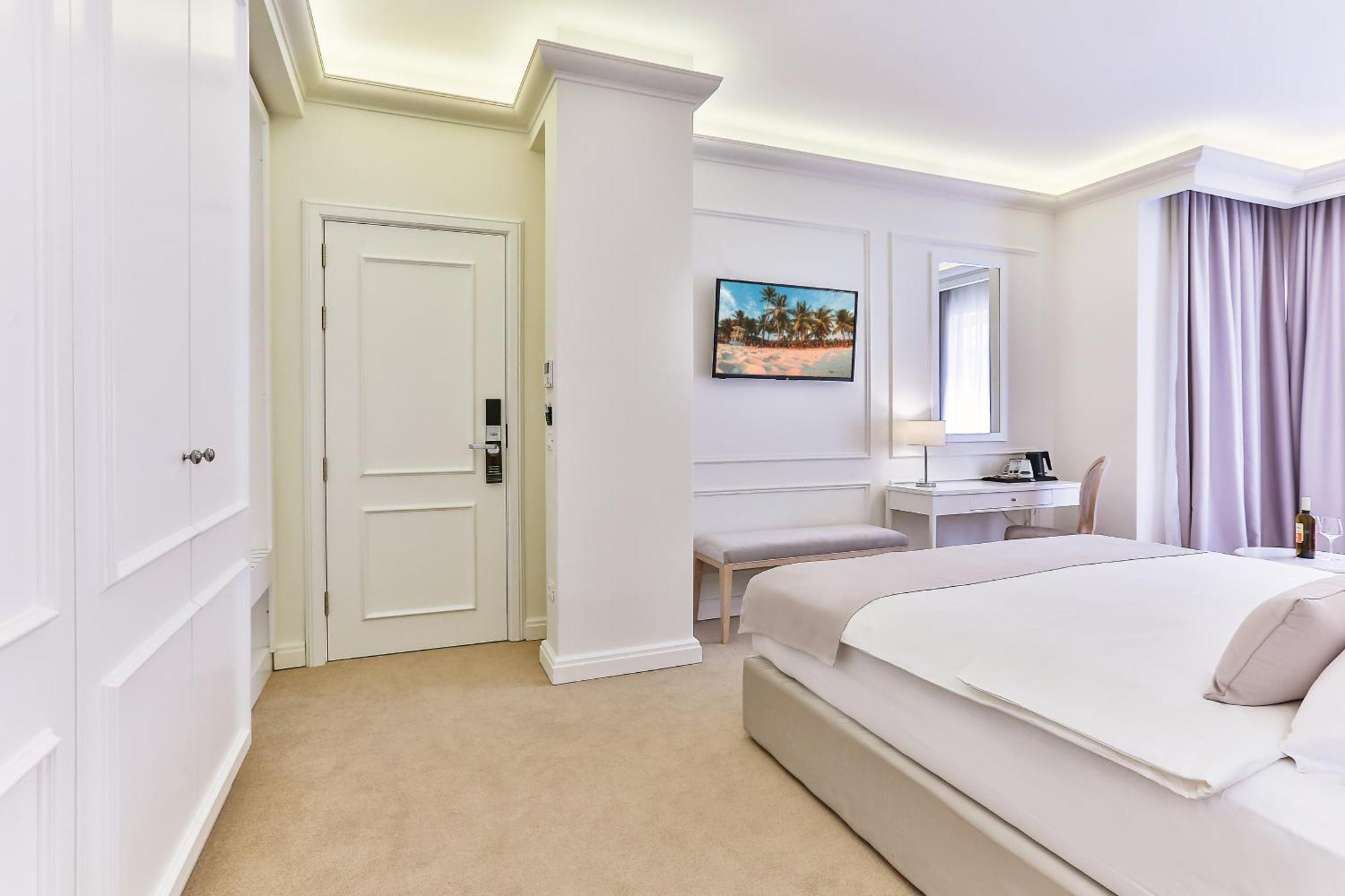 Hotel Eden Будва Экстерьер фото